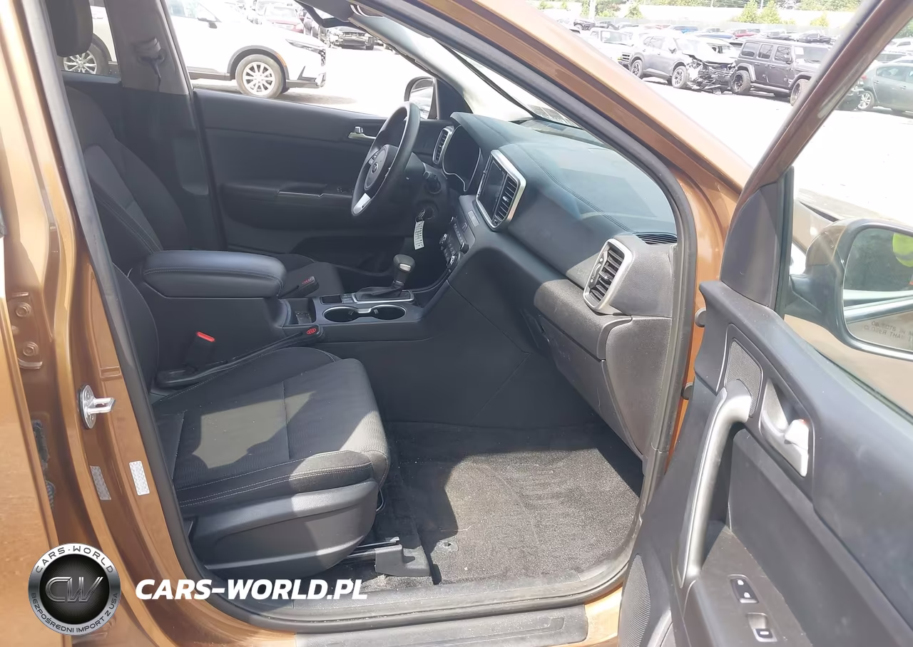 2020 Kia Sportage Lx VIN:KNDPMCAC5L7734920 - 5