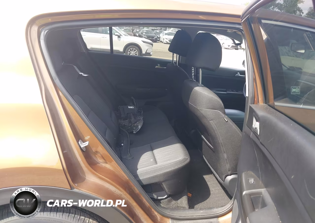 2020 Kia Sportage Lx VIN:KNDPMCAC5L7734920 - 8