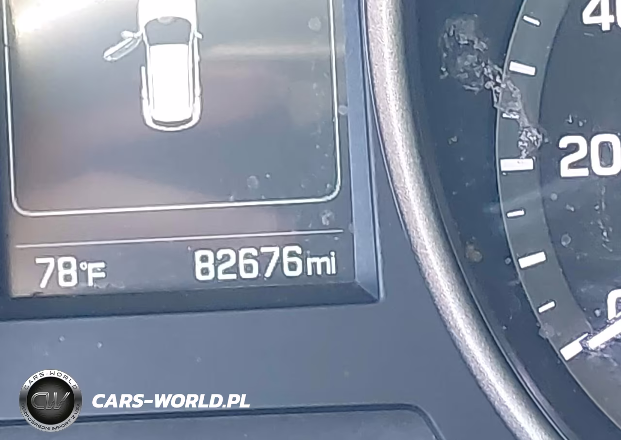 2017 Hyundai Santa Fe Sport 2.4L VIN:5NMZUDLB1HH005171 - 16