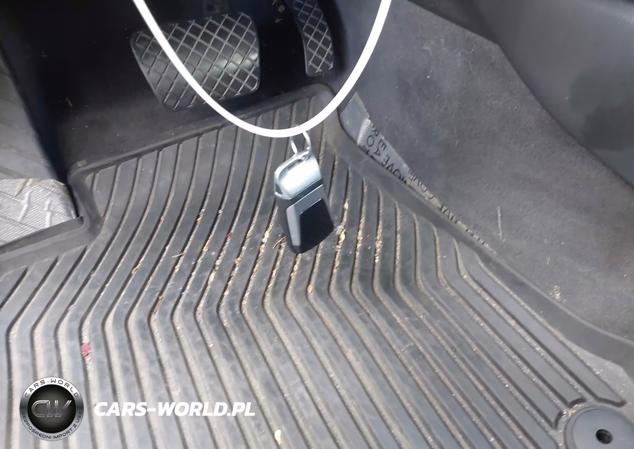 2019 Audi A4 45 Premium VIN:WAUDNAF46KA023554 - 11