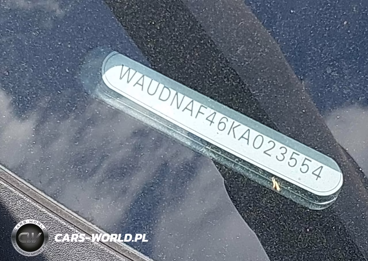 2019 Audi A4 45 Premium VIN:WAUDNAF46KA023554 - 17
