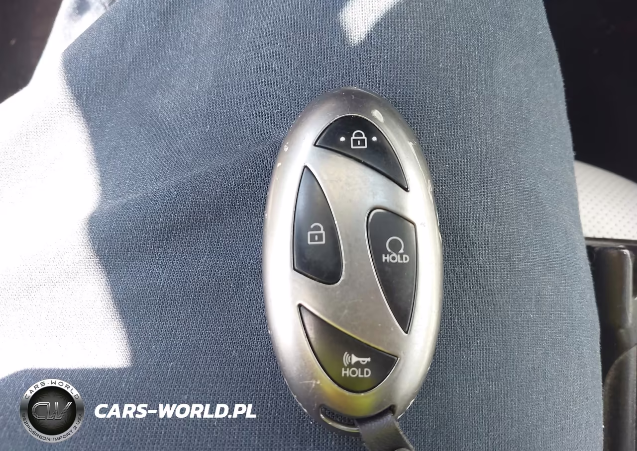 2025 Hyundai Elantra Limited VIN:KMHLP4DG7SU908430 - 11