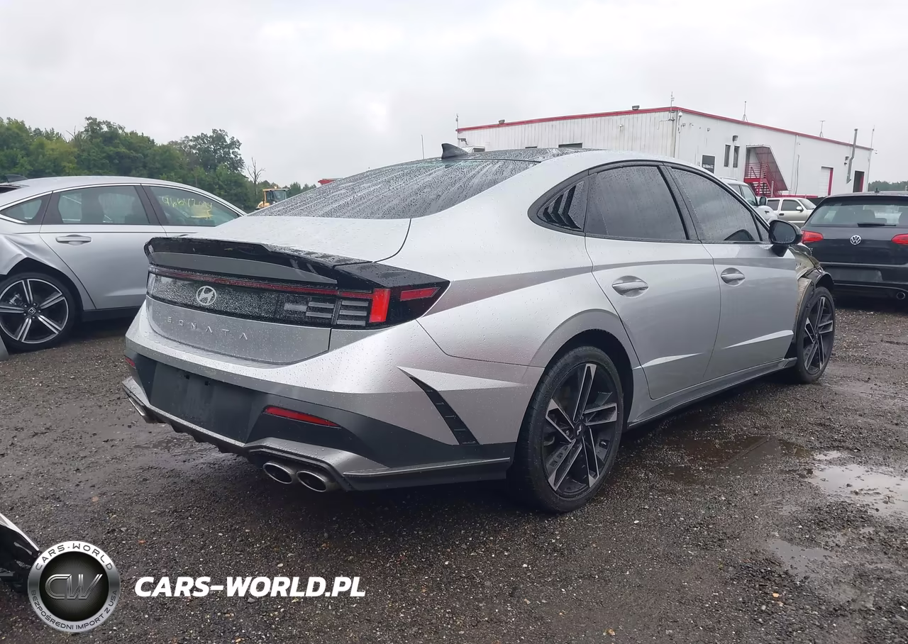 2024 Hyundai Sonata N Line VIN:KMHL54JC3RA420420 - 4