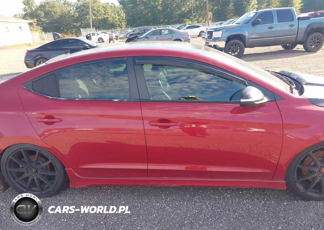 2017 Hyundai Elantra Sport VIN:KMHD04LB1HU341140 - 13