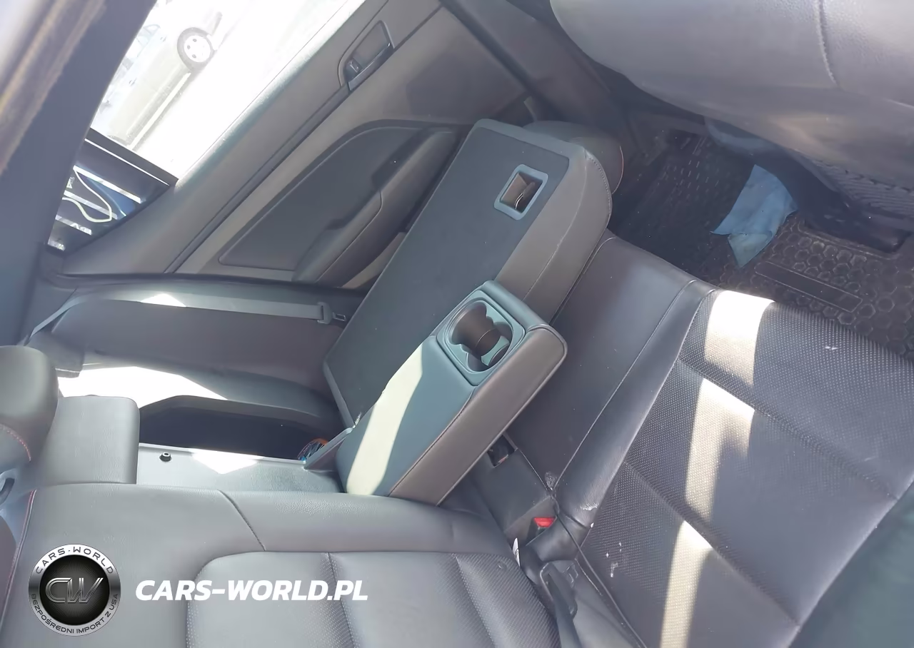 2017 Hyundai Elantra Sport VIN:KMHD04LB1HU341140 - 8