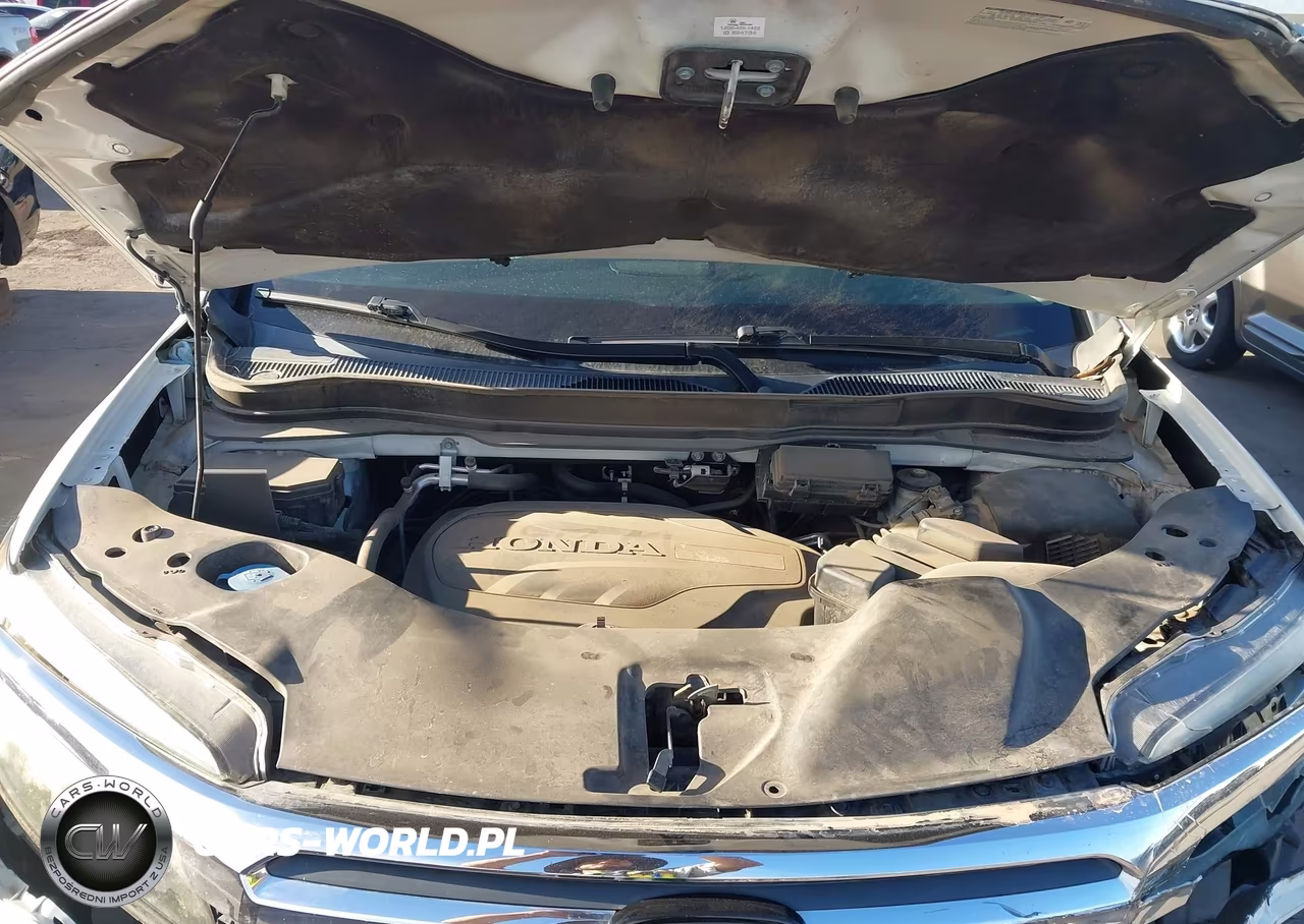 2019 Honda Ridgeline Rtl-E VIN:5FPYK3F73KB002940 - 10