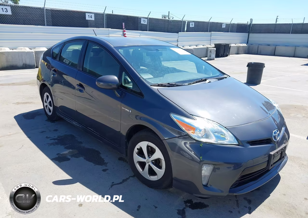 2014 Toyota Prius Two