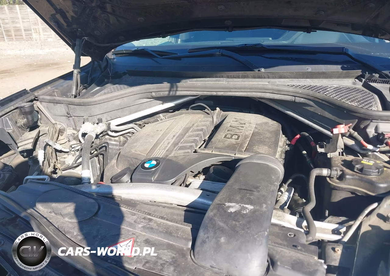 2014 BMW X5 xDrive35I VIN:5UXKR0C57E0H27599 - 10