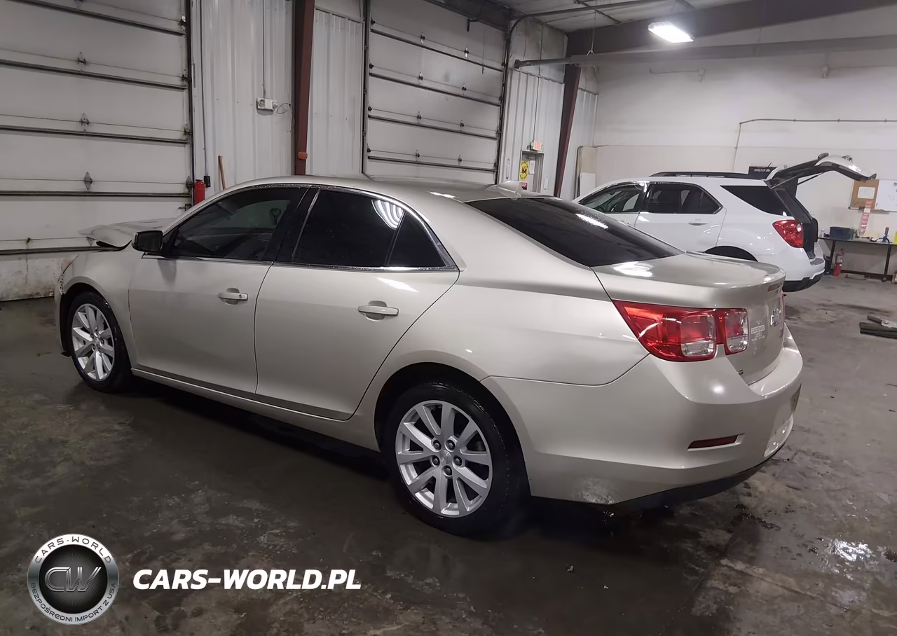 2014 Chevrolet Malibu 2Lt VIN:1G11E5SL1EF298503 - 3