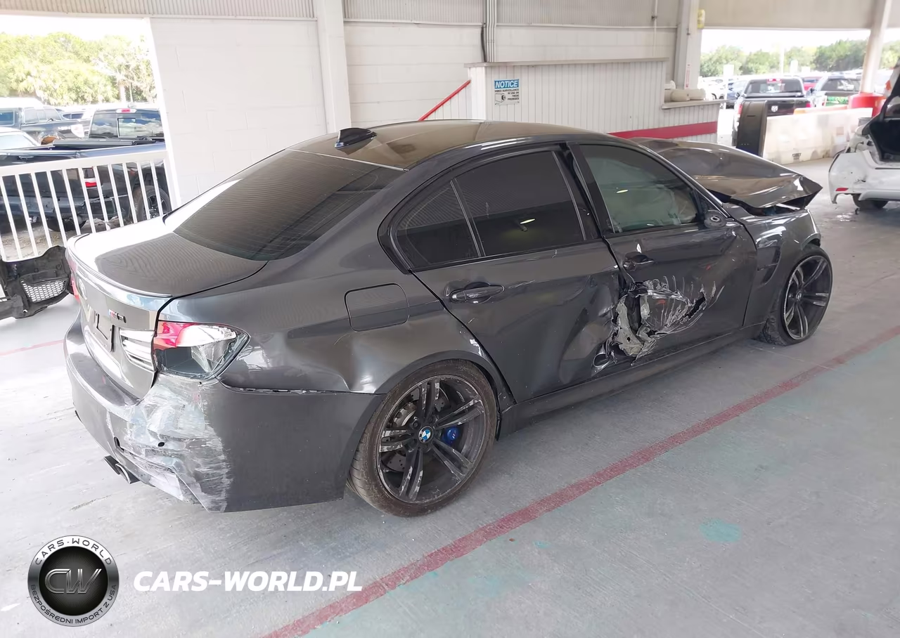 2017 BMW M3 VIN:WBS8M9C32H5G84836 - 4