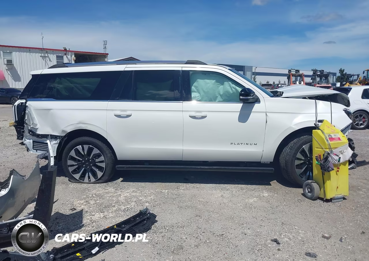 2025 Ford Expedition Platinum Max VIN:1FMJK1M87SEA70259 - 14
