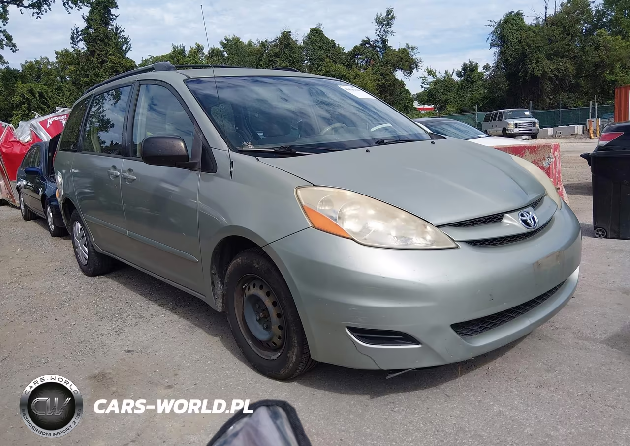 2009 Toyota Sienna Ce