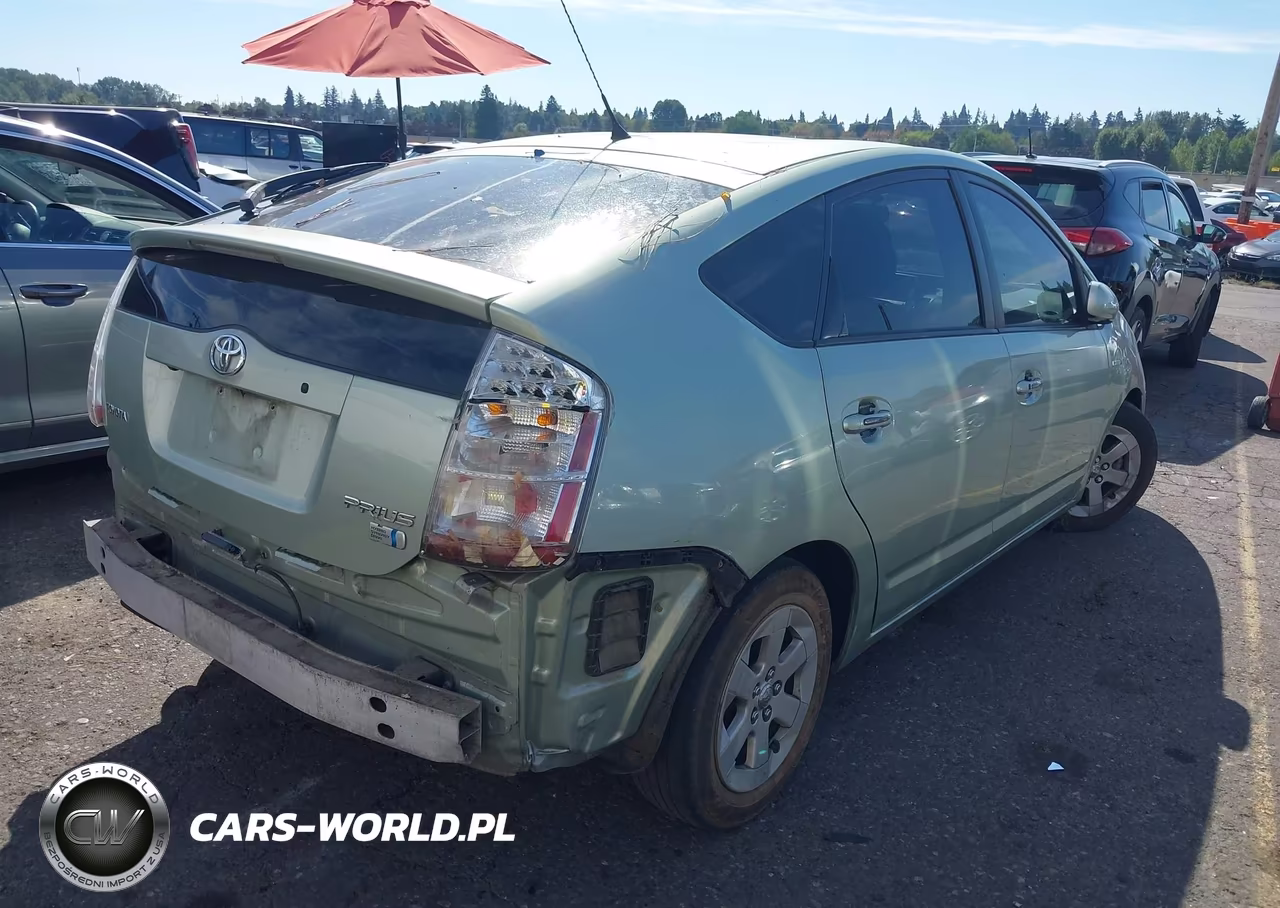 2008 Toyota Prius VIN:JTDKB20UX87736867 - 4