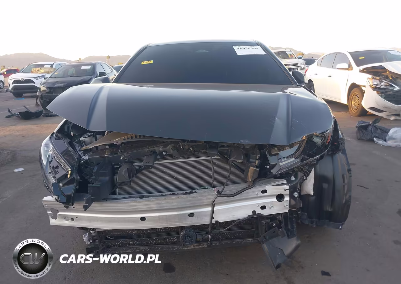 2026 Toyota Camry Le VIN:4T1DAACK4TU736241 - 13
