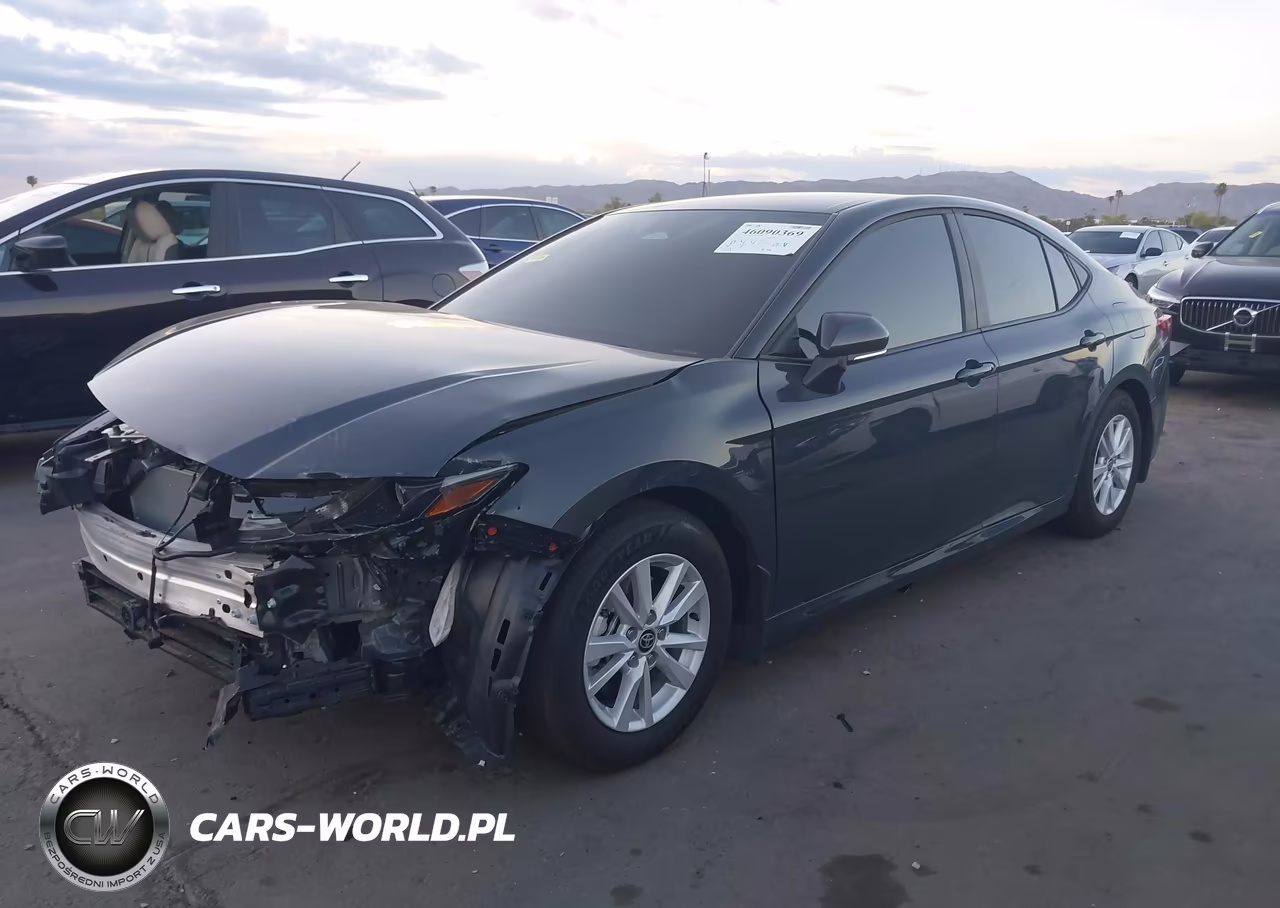 2026 Toyota Camry Le VIN:4T1DAACK4TU736241 - 2