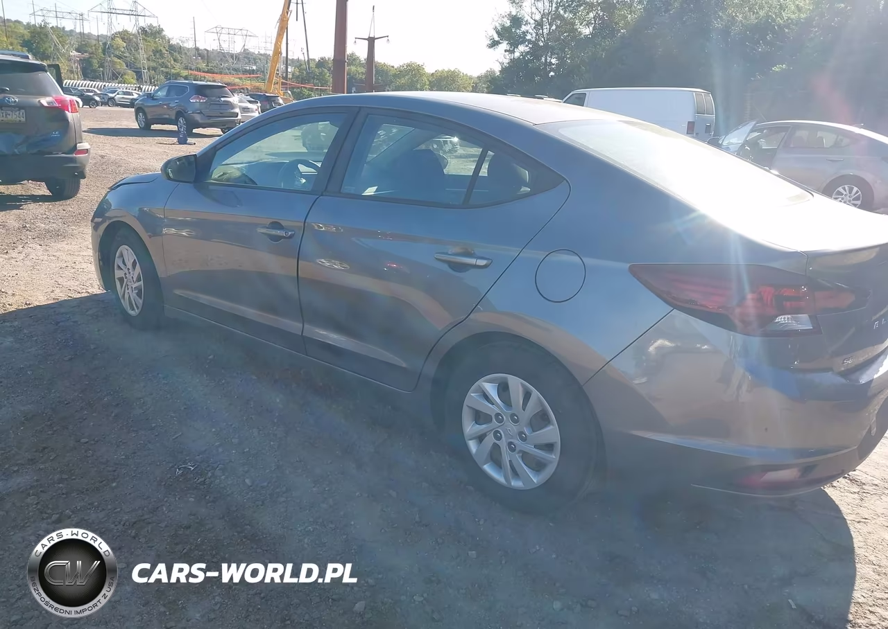 2019 Hyundai Elantra Se VIN:5NPD74LF6KH435924 - 3