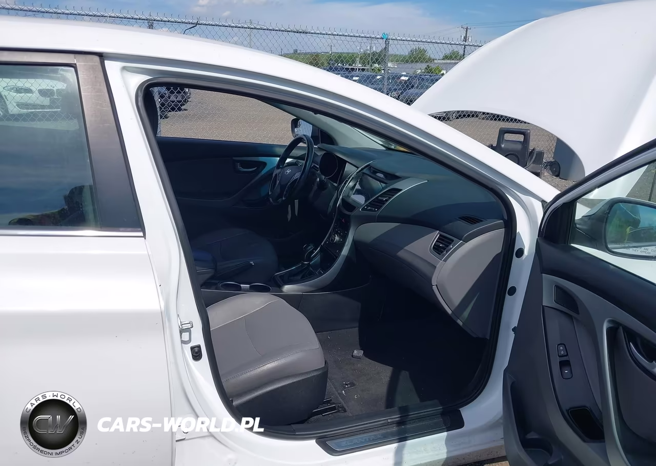 2016 Hyundai Elantra Limited VIN:5NPDH4AE2GH669007 - 5