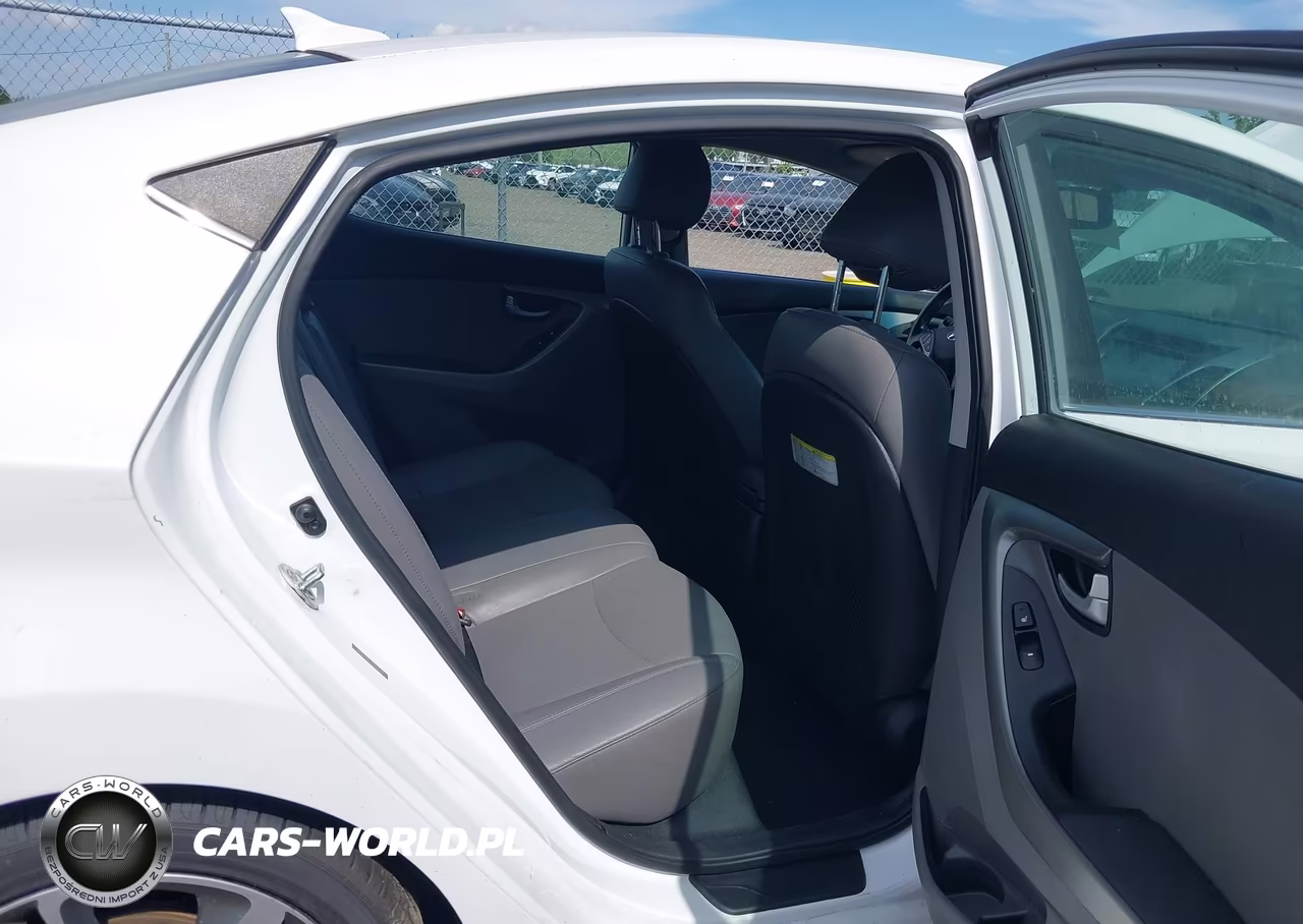 2016 Hyundai Elantra Limited VIN:5NPDH4AE2GH669007 - 8