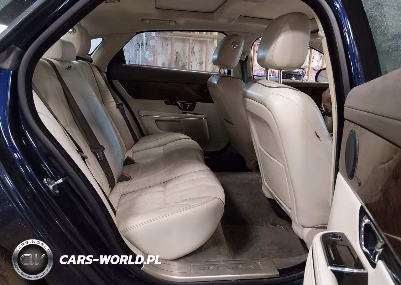 2015 Jaguar Xj Xjl Portfolio VIN:SAJWJ2GD6F8V82998 - 8