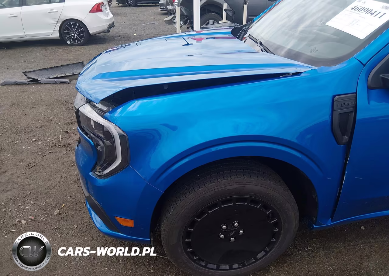 2025 Ford Maverick Lobo Standard VIN:3FTCW8TA8SRA95599 - 19