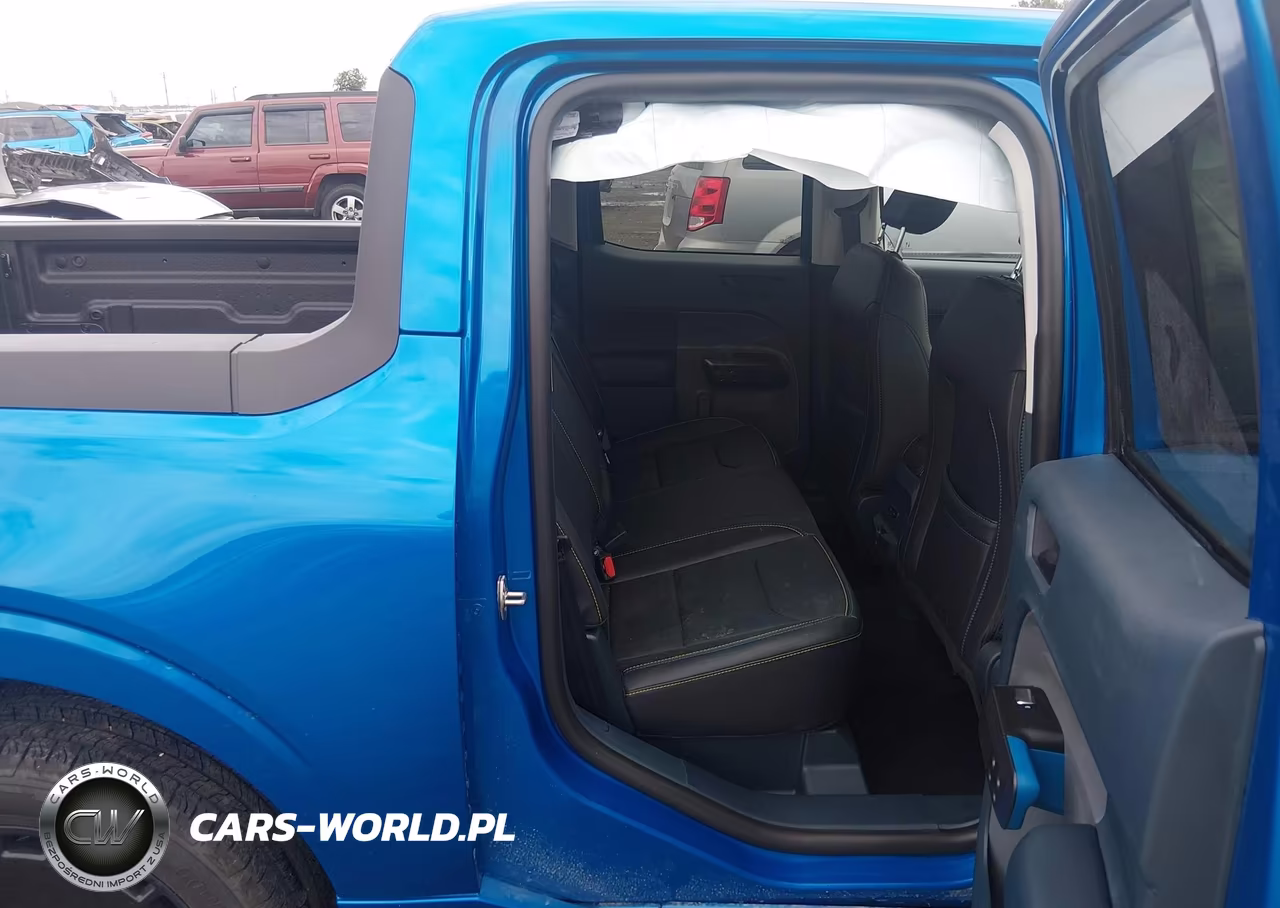 2025 Ford Maverick Lobo Standard VIN:3FTCW8TA8SRA95599 - 8