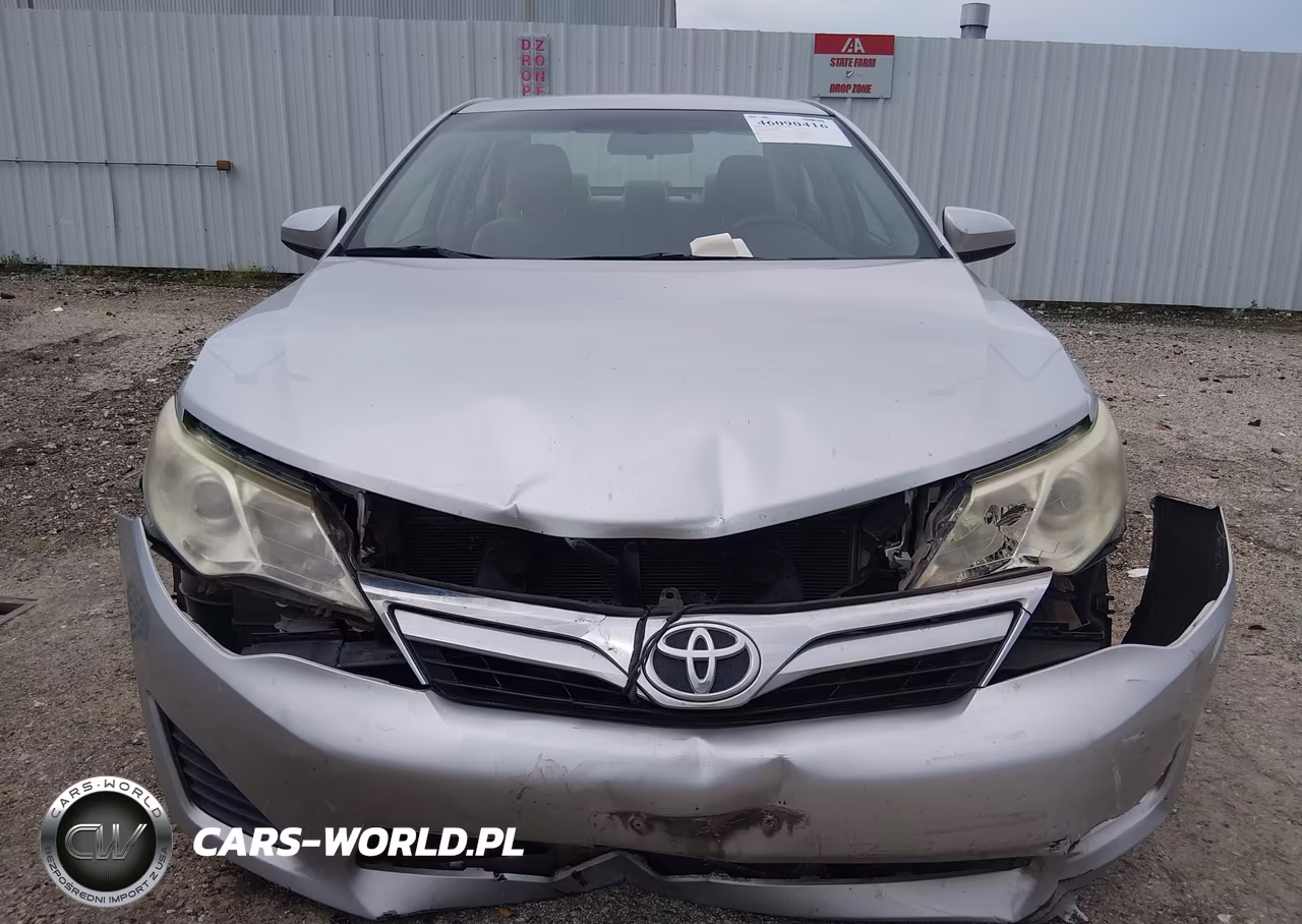 2014 Toyota Camry Le VIN:4T4BF1FK9ER428107 - 12
