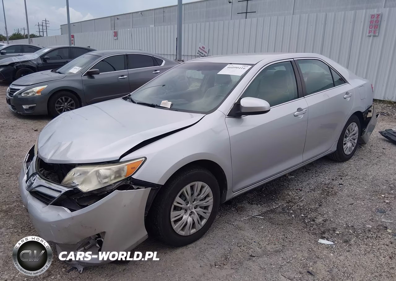 2014 Toyota Camry Le VIN:4T4BF1FK9ER428107 - 2