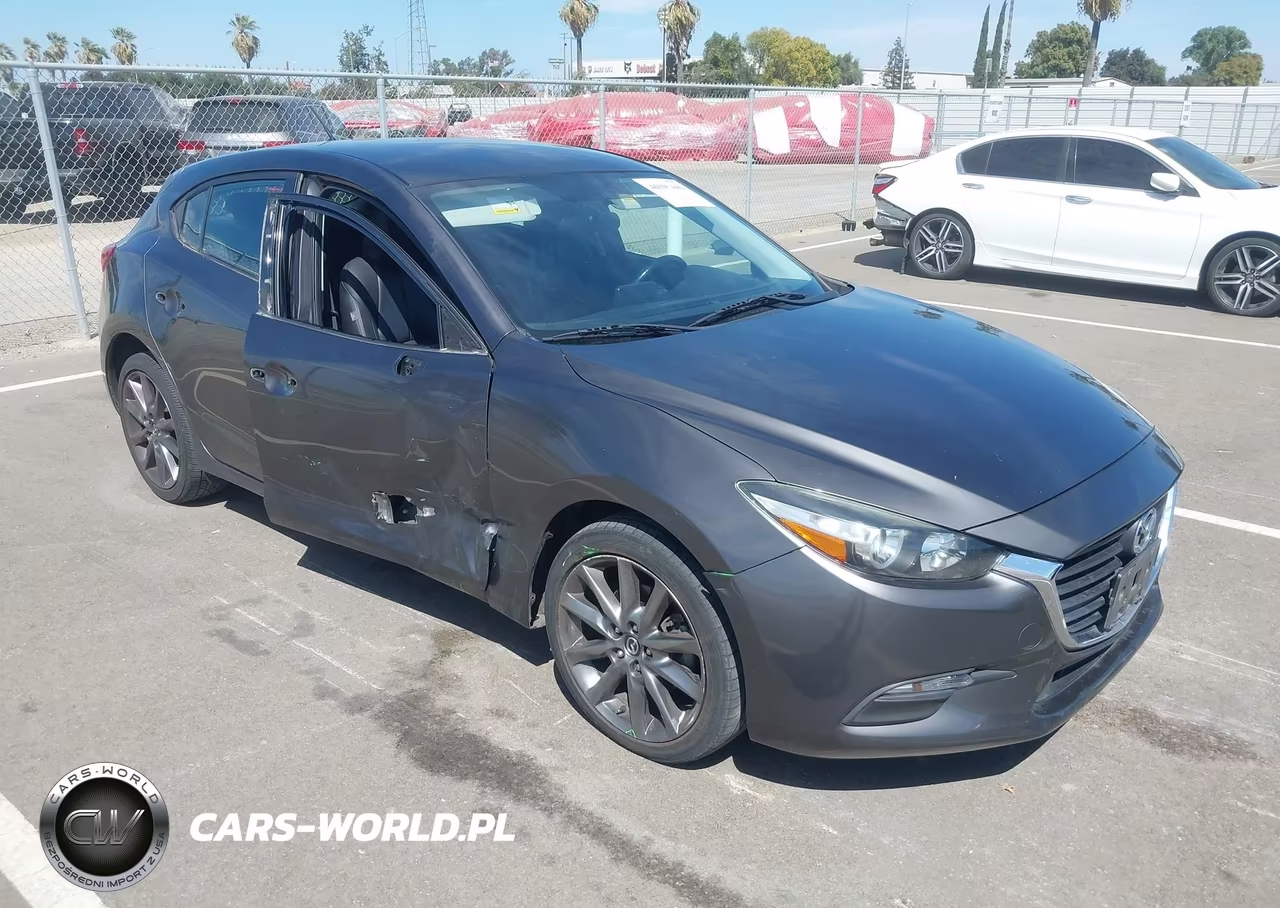 2018 Mazda Mazda3 Touring