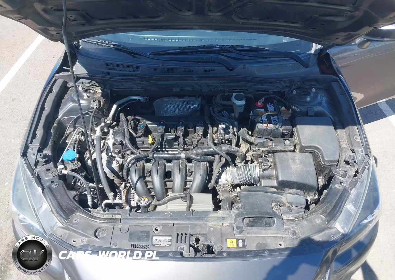 2018 Mazda Mazda3 Touring VIN:3MZBN1L36JM261389 - 10