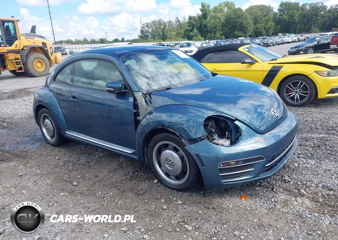 2018 Volkswagen Beetle 2.0T Coast-2.0T S