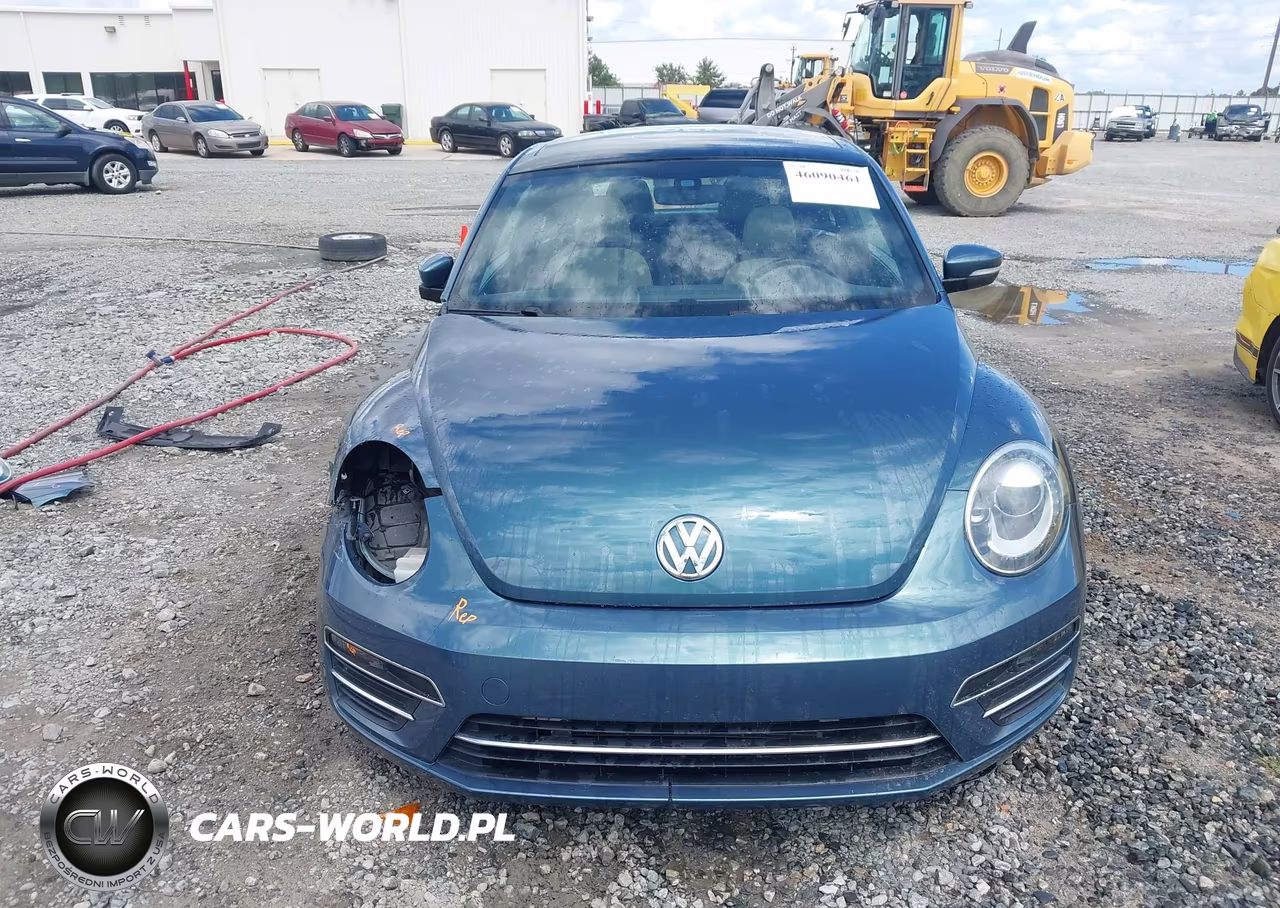 2018 Volkswagen Beetle 2.0T Coast-2.0T S VIN:3VWFD7AT9JM707531 - 12