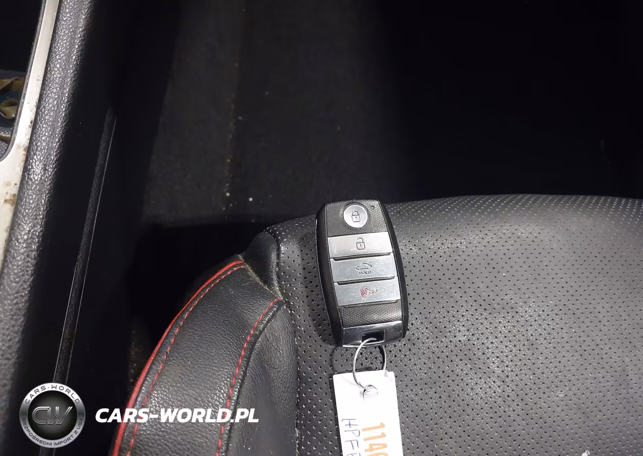2019 Kia Optima Sx Turbo VIN:5XXGW4L25KG324838 - 11