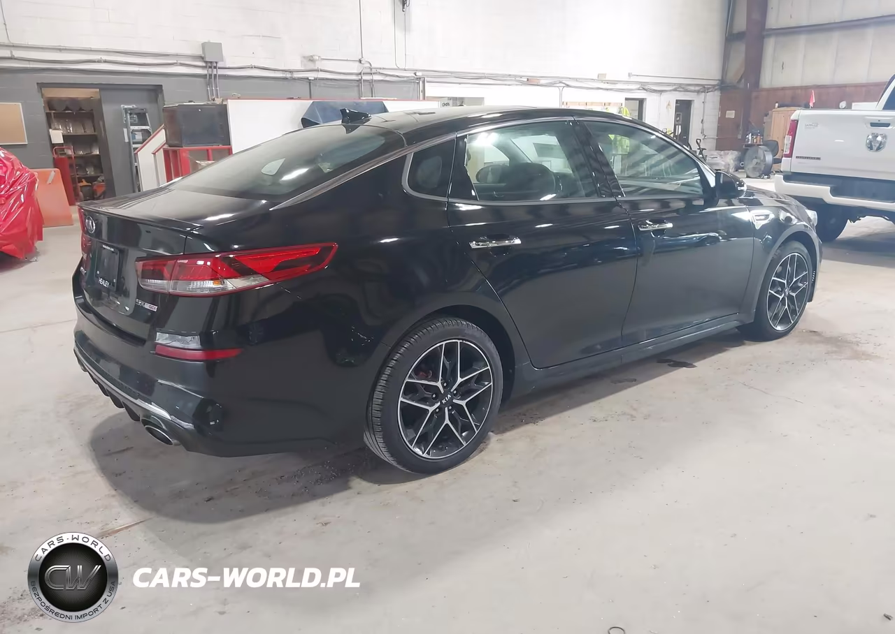 2019 Kia Optima Sx Turbo VIN:5XXGW4L25KG324838 - 4