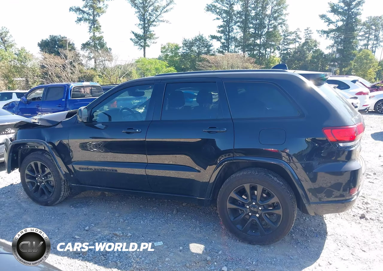 2019 Jeep Grand Cherokee Altitude 4X2 VIN:1C4RJEAG3KC615057 - 14
