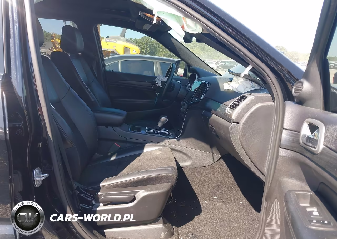 2019 Jeep Grand Cherokee Altitude 4X2 VIN:1C4RJEAG3KC615057 - 5