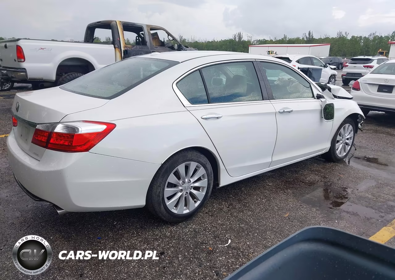 2013 Honda Accord Ex-L VIN:1HGCR2F83DA175243 - 4