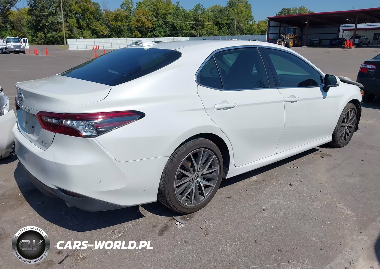 2024 Toyota Camry Xle VIN:4T1F11AK4RU257497 - 4