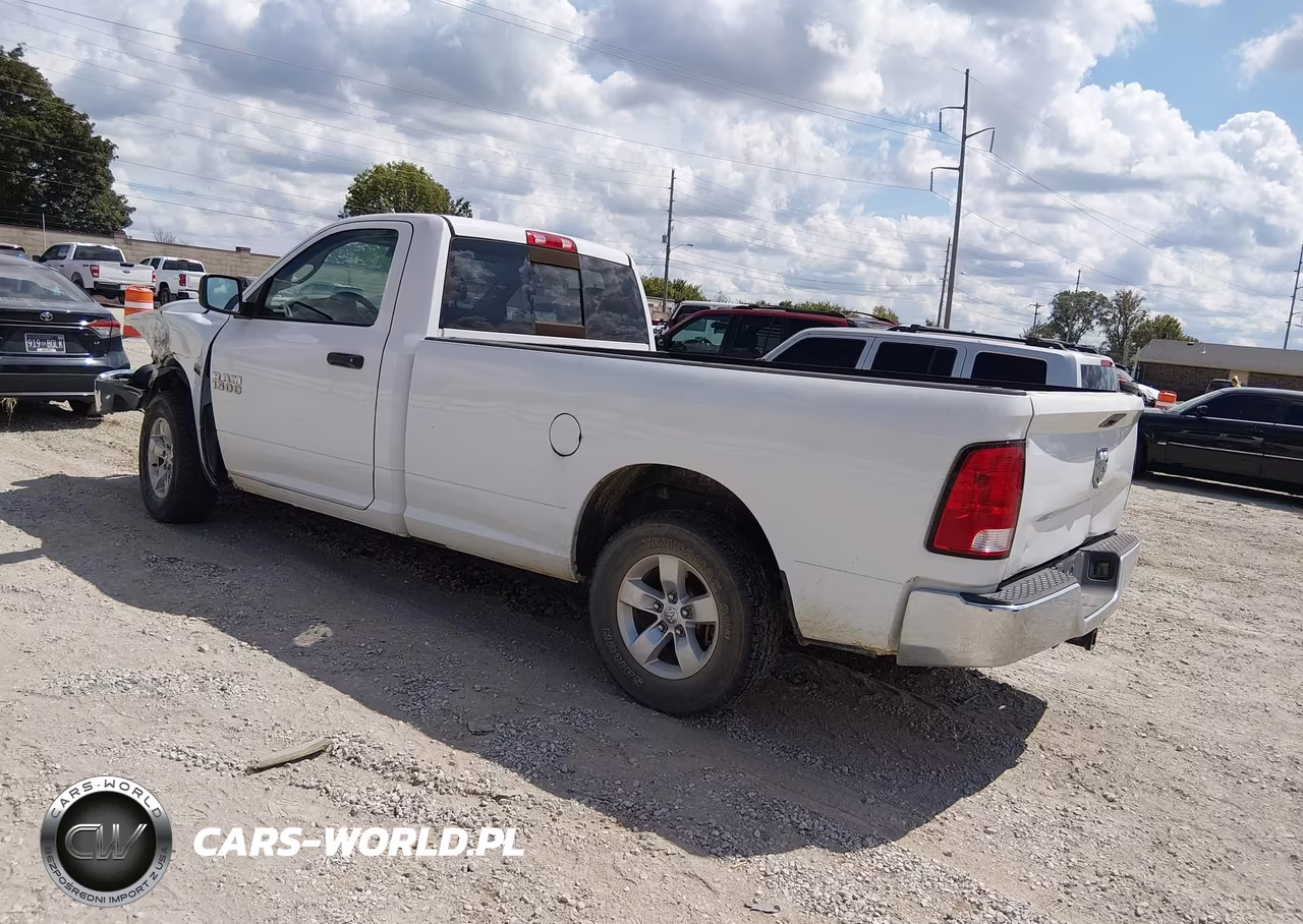 2015 Ram 1500 Tradesman VIN:3C6JR6DT4FG517170 - 3