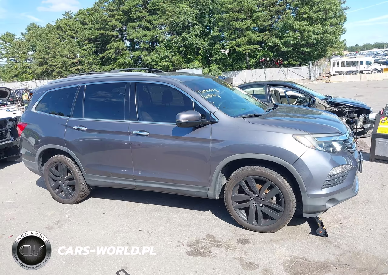 2016 Honda Pilot Elite VIN:5FNYF6H07GB018144 - 13