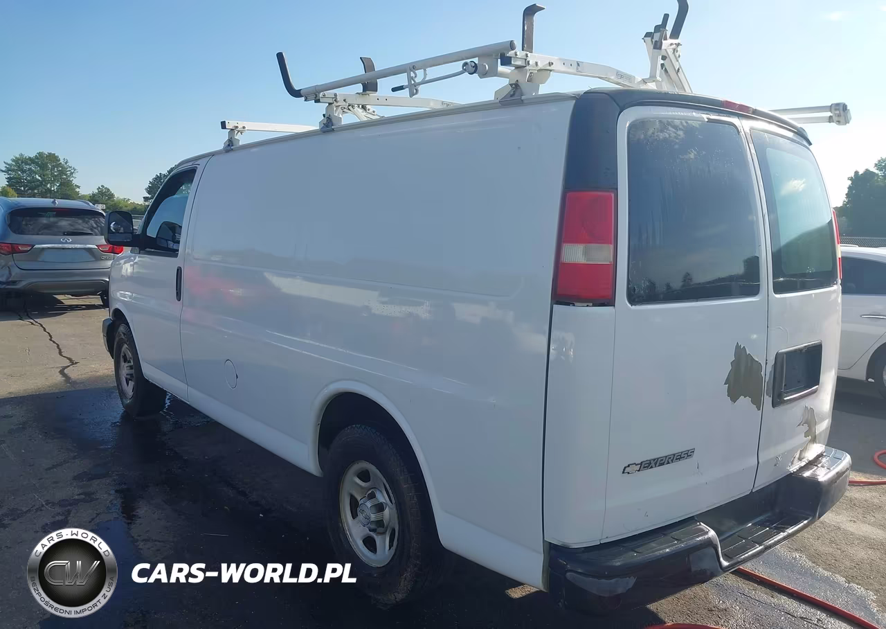 2008 Chevrolet Express Work Van VIN:1GCFG15X881209820 - 3