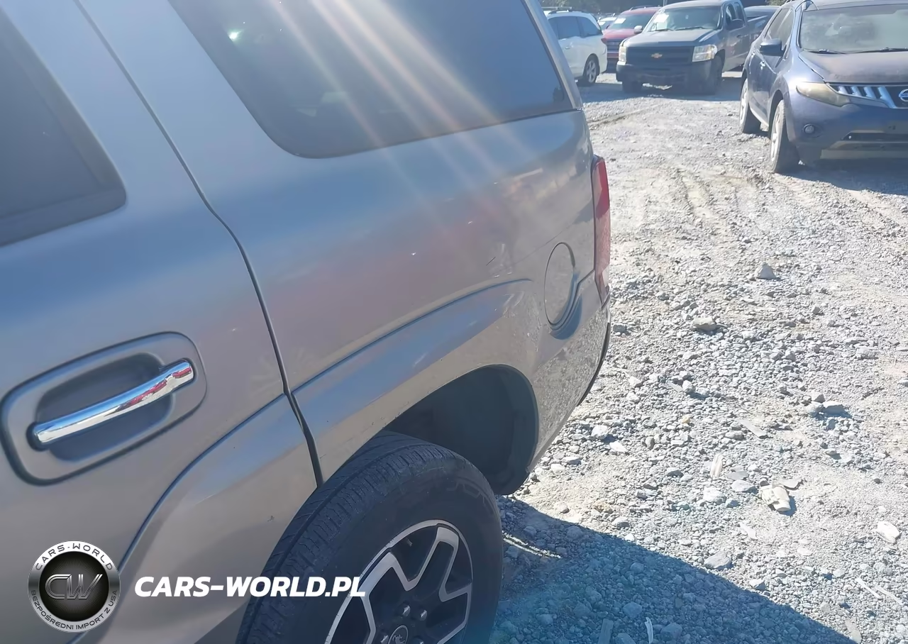 2002 Cadillac Escalade Standard VIN:1GYEK63N52R101733 - 6