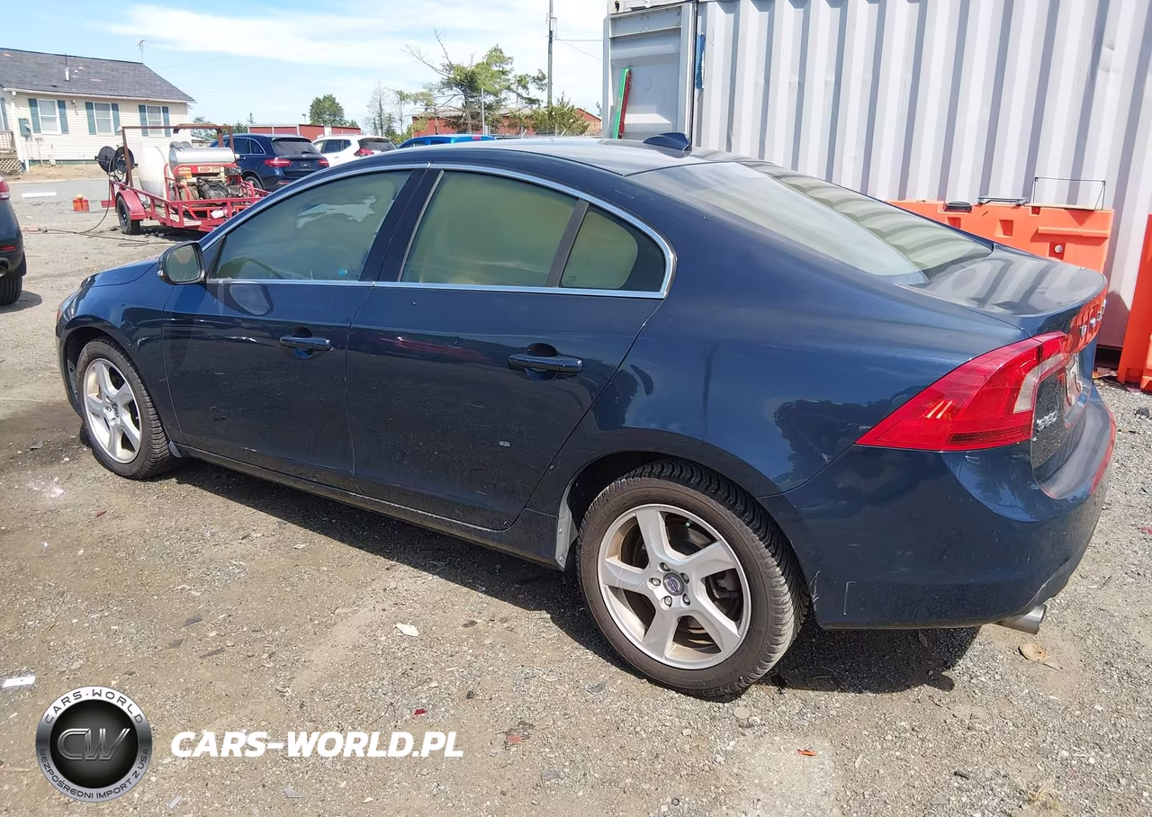 2012 Volvo S60 T5 VIN:YV1622FS7C2130613 - 3