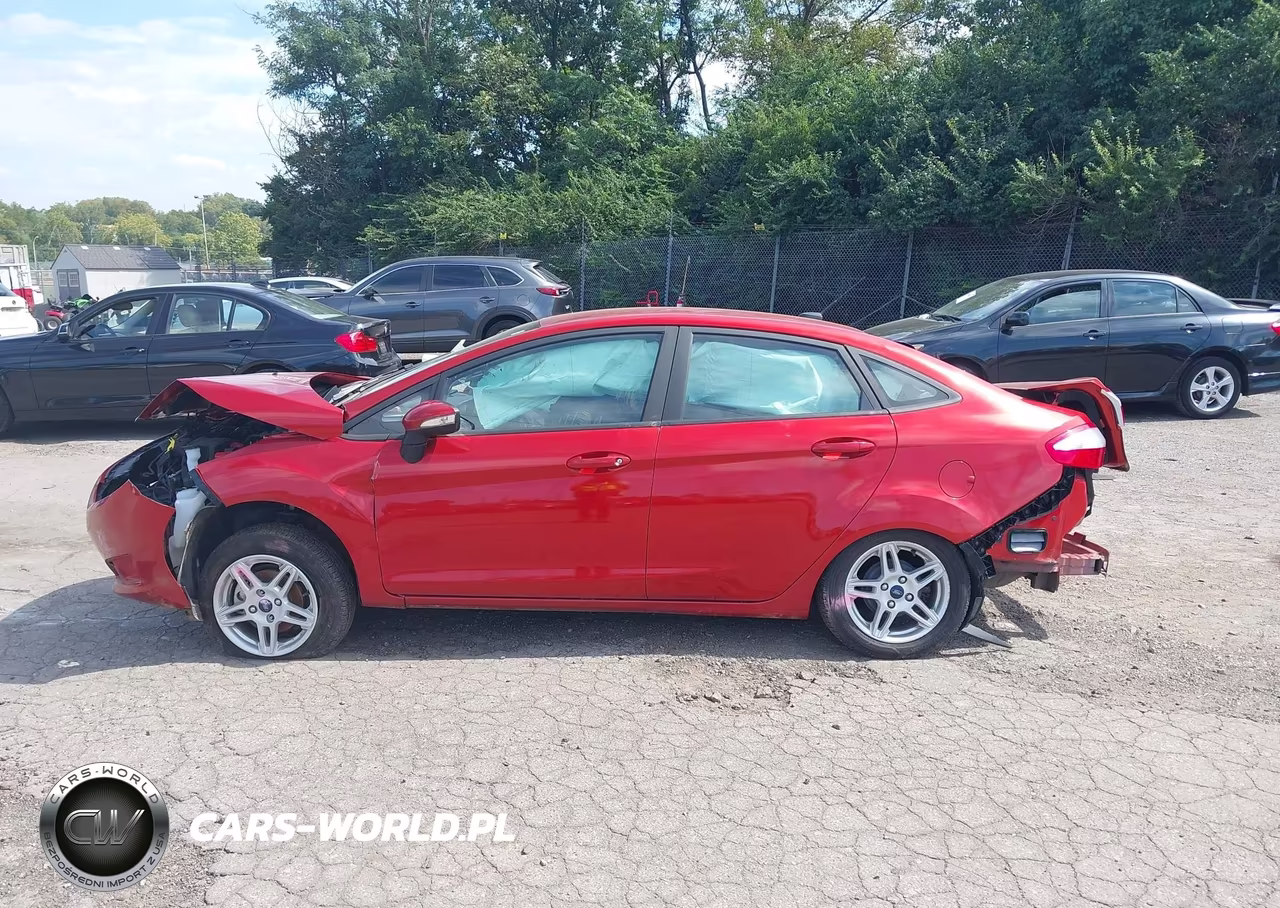 2018 Ford Fiesta Se VIN:3FADP4BJ1JM126656 - 15