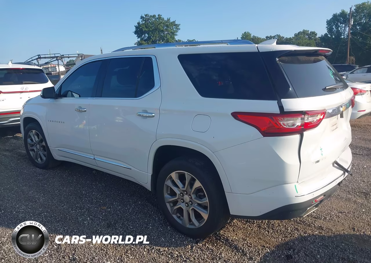 2018 Chevrolet Traverse Premier VIN:1GNERKKW9JJ258822 - 3
