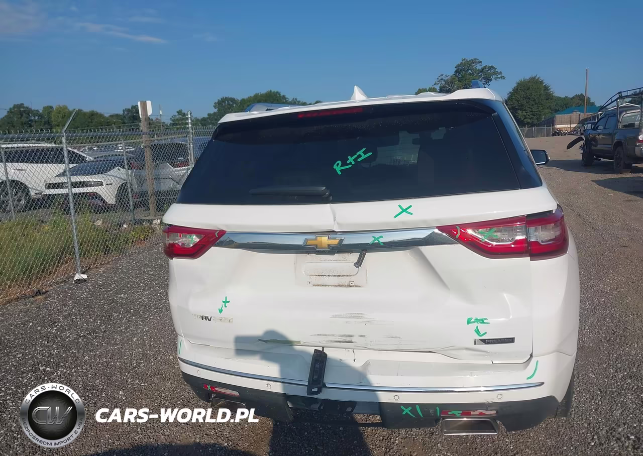 2018 Chevrolet Traverse Premier VIN:1GNERKKW9JJ258822 - 6