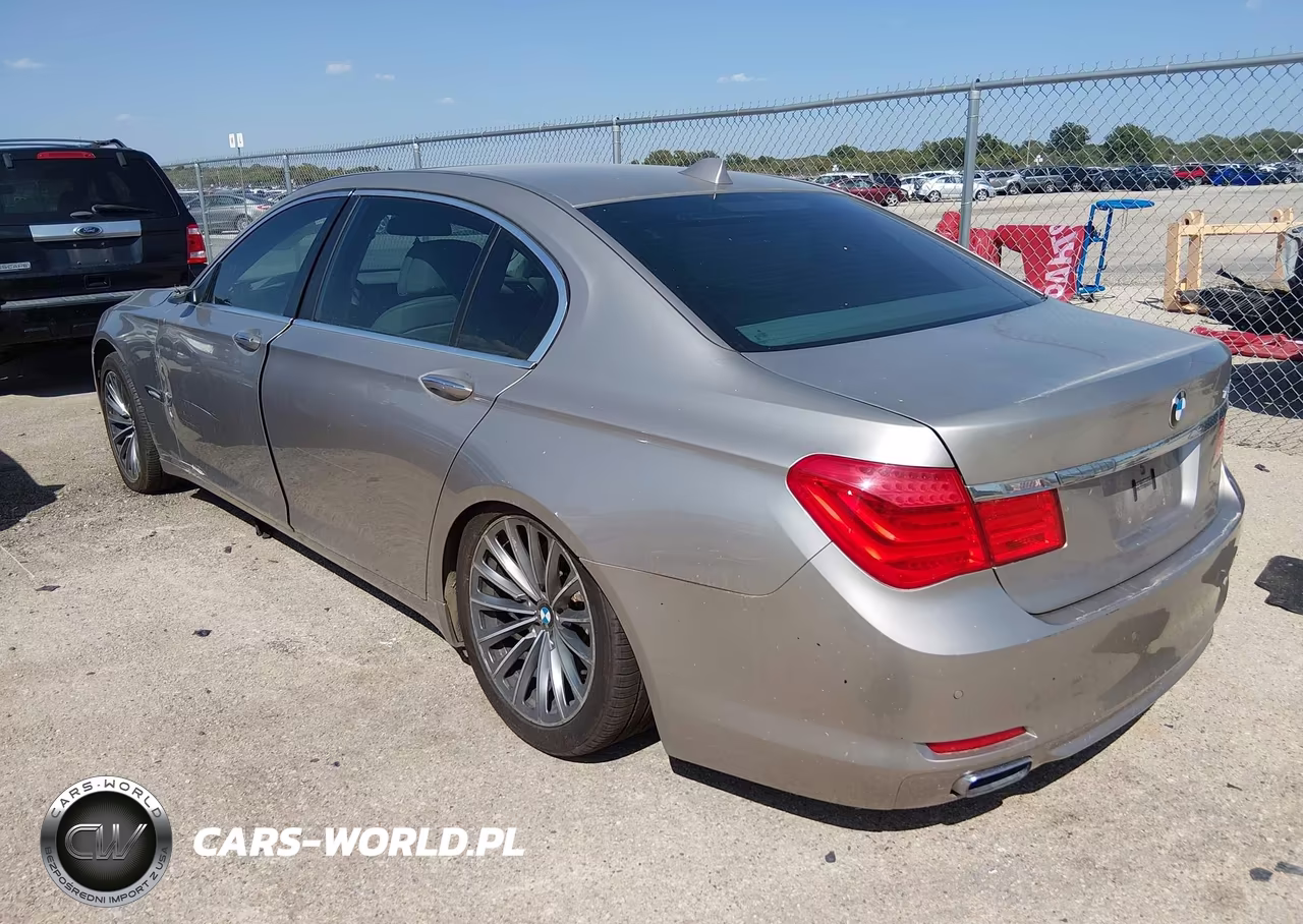 2011 BMW 750Li VIN:WBAKB8C50BCY65249 - 3
