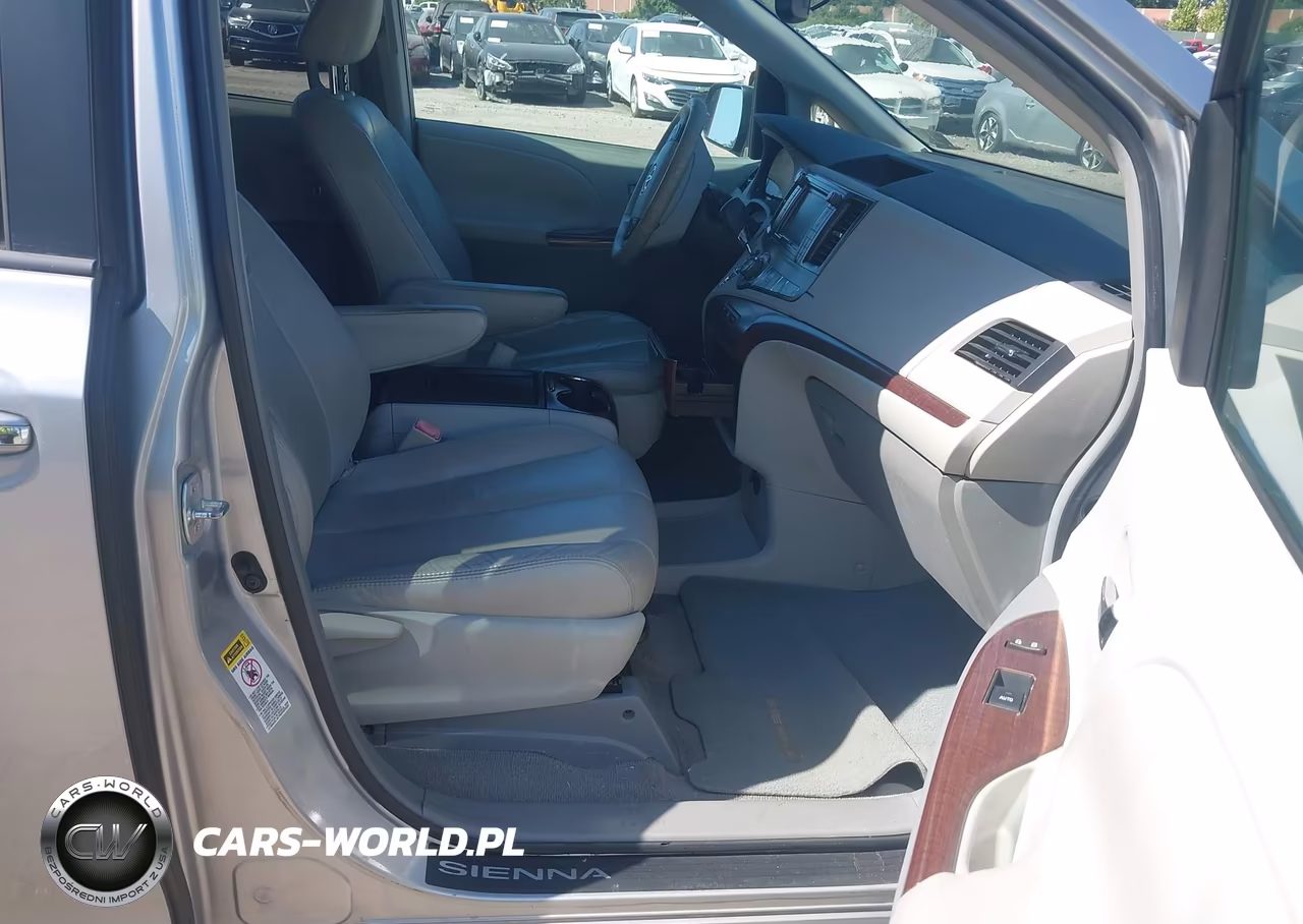 2011 Toyota Sienna Xle V6 VIN:5TDYK3DC0BS099664 - 5