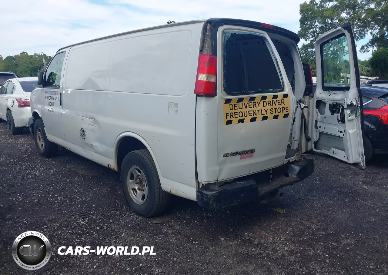 2006 Chevrolet Express Work Van VIN:1GCFG15X461204188 - 3