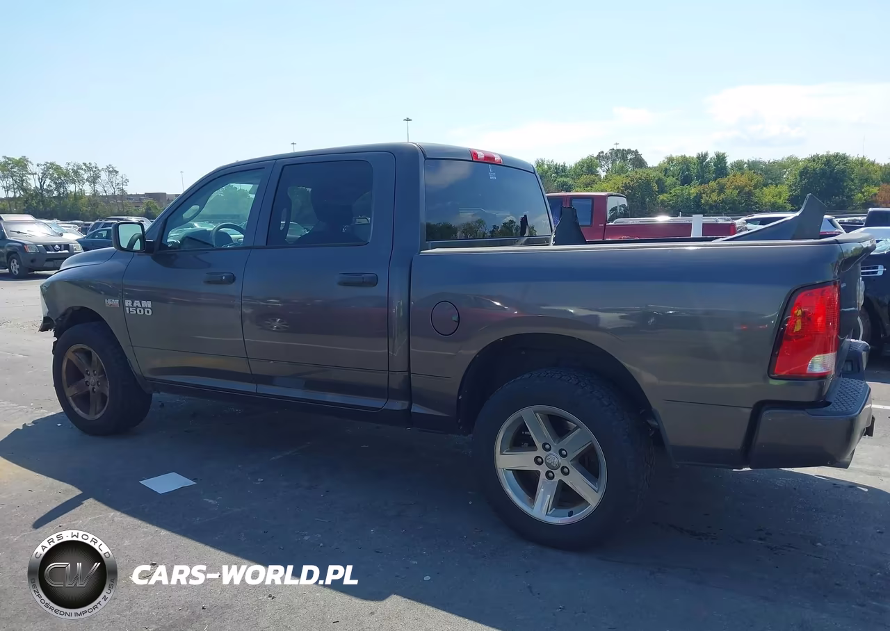 2016 Ram 1500 Express VIN:3C6RR7KTXGG121600 - 15
