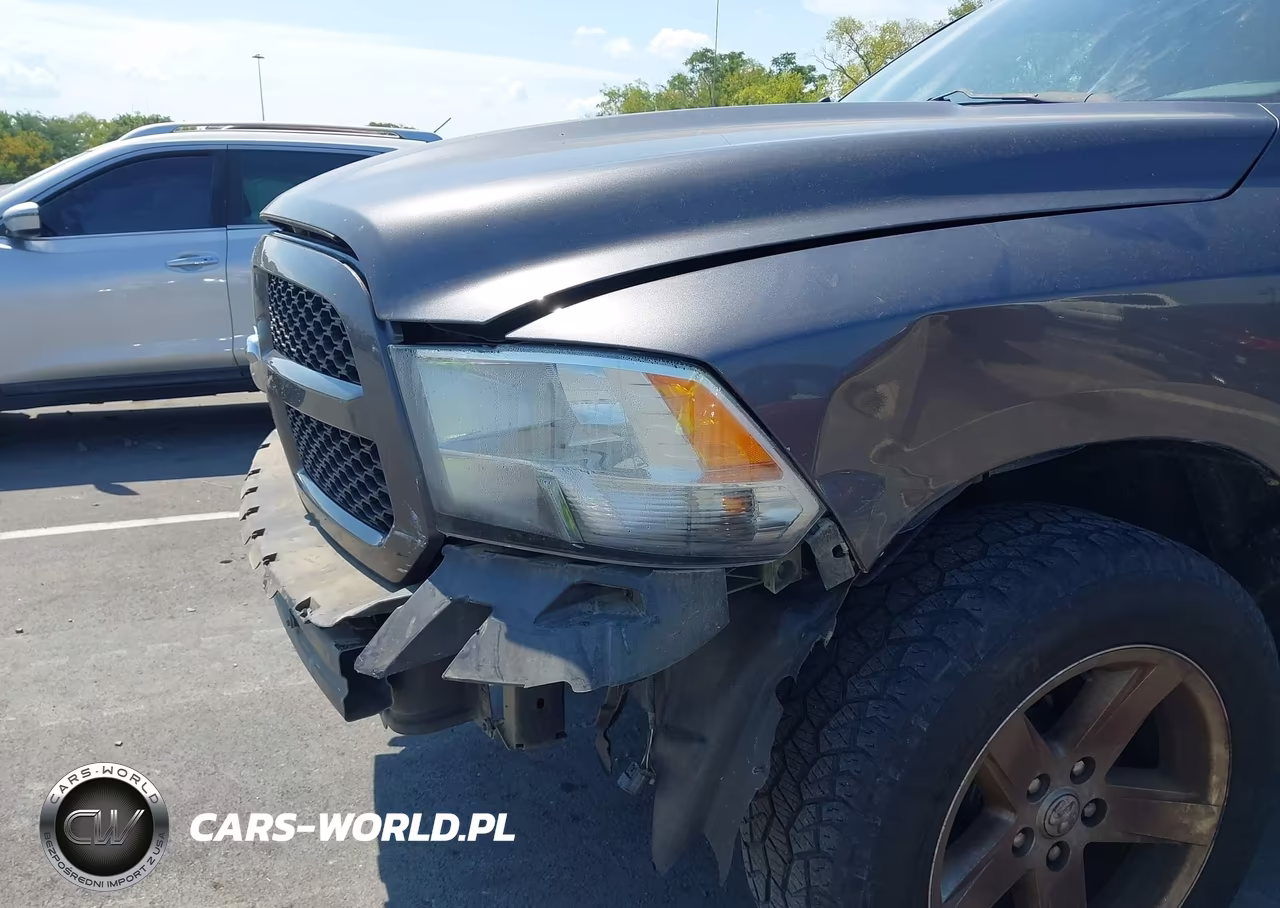 2016 Ram 1500 Express VIN:3C6RR7KTXGG121600 - 6